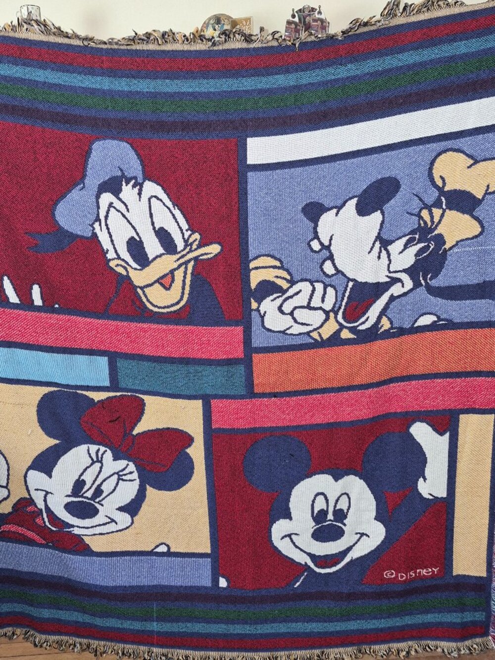 Vintage Disney Blanket Mickey & friends Tapestry Woven Beacon Throw 61x54